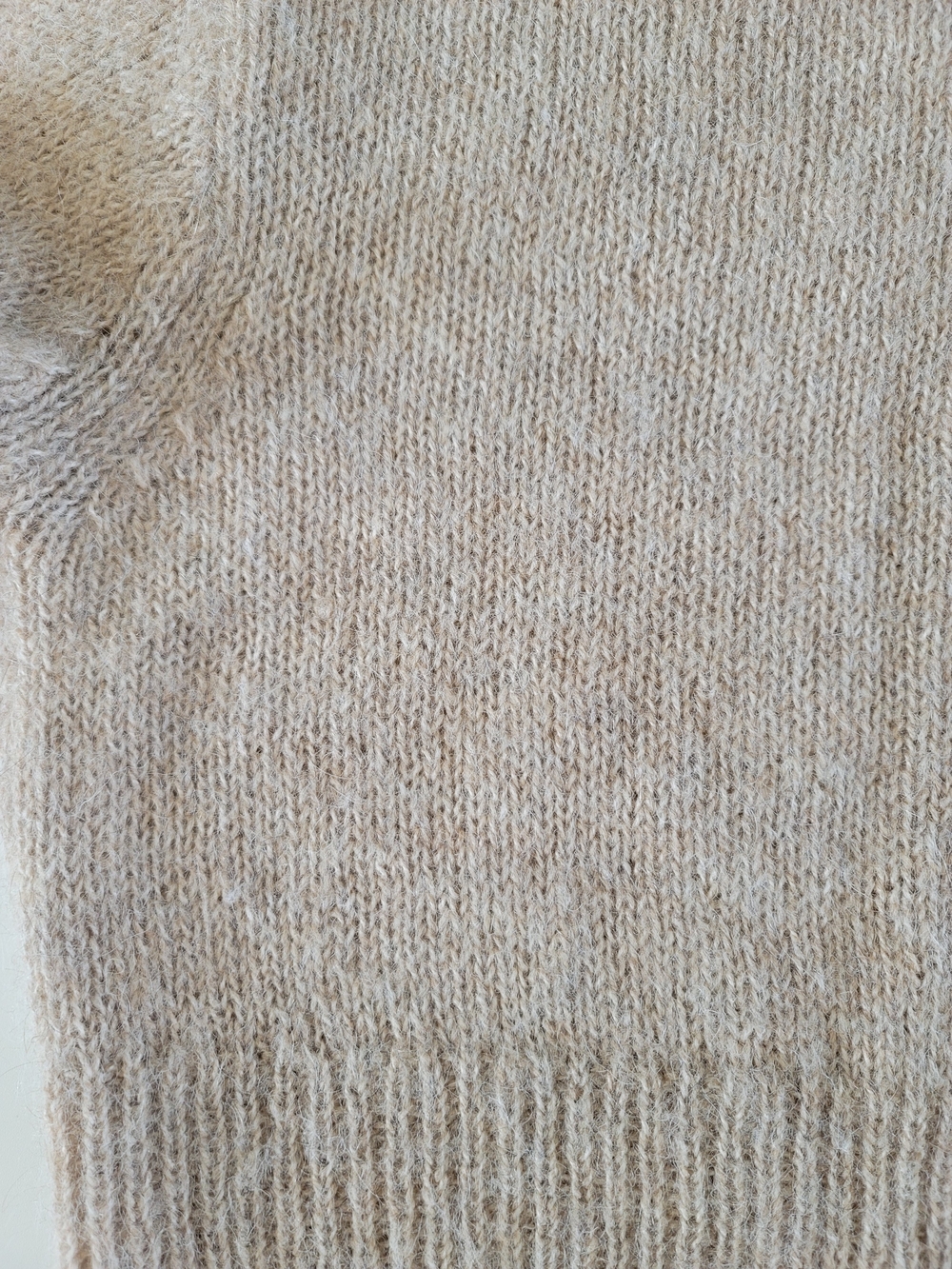 H&M Wool/Alpaca Blend Crew Neck Long Sleeve Taupe Sweater, XS - Picture 7 of 9